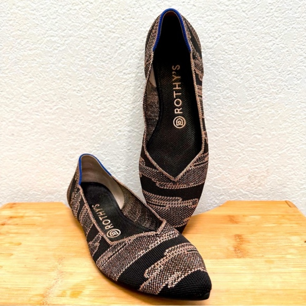Rothy’s “The Point” Black & Rose Gold Metallic.
